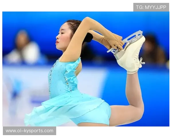 中国女子花样滑冰队新节目首秀获好评 中国女子花样滑冰队新节目首秀获好评